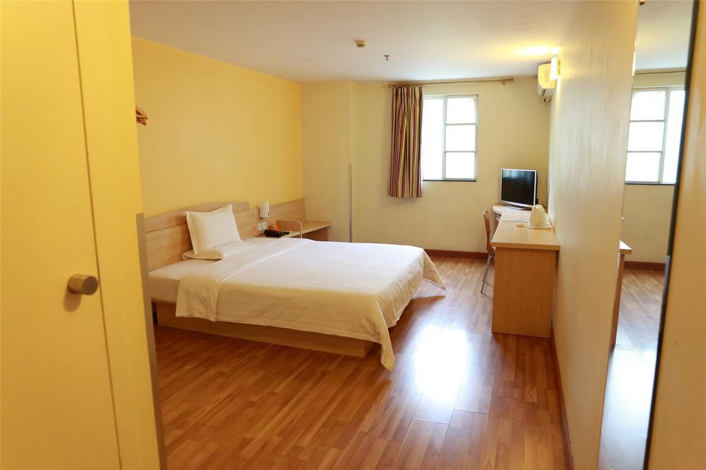 7Days Inn Guilin Ba Li Street Exteriör bild